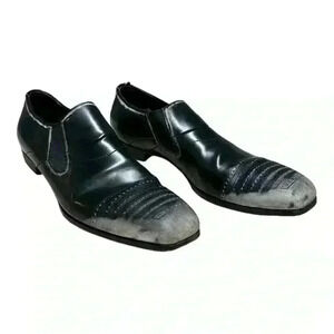 PRADA FADED  DISTRESSED BLACK LEATHER LOAFERS DRESS SHOES FW07 RUNWAY